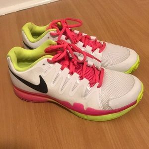Hot pink & Lime Nike Zoom Shoes! Like new!
